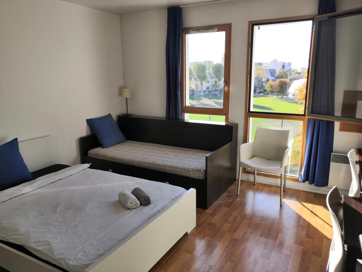 Studio Lumineux 10 Min A La Defense Rueil-Malmaison Bagian luar foto