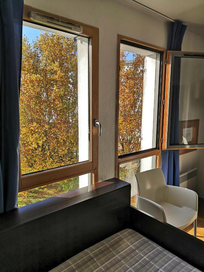 Studio Lumineux 10 Min A La Defense Rueil-Malmaison Bagian luar foto