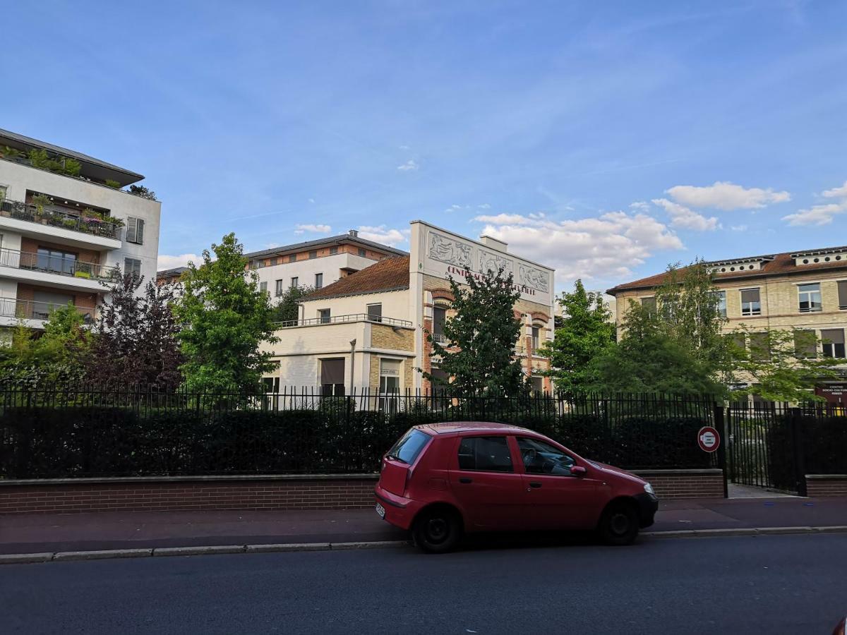 Studio Lumineux 10 Min A La Defense Rueil-Malmaison Bagian luar foto